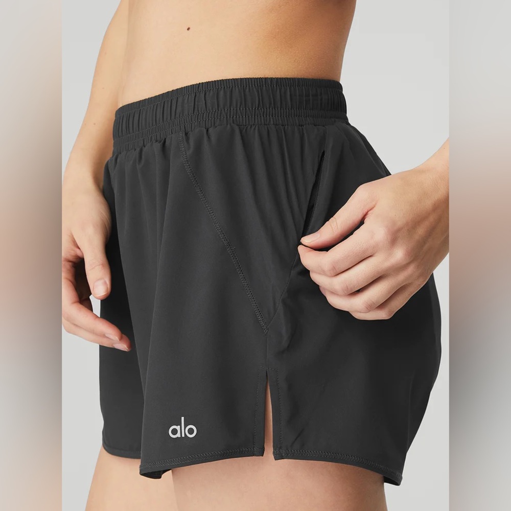 ALO Yoga Stride Shorts